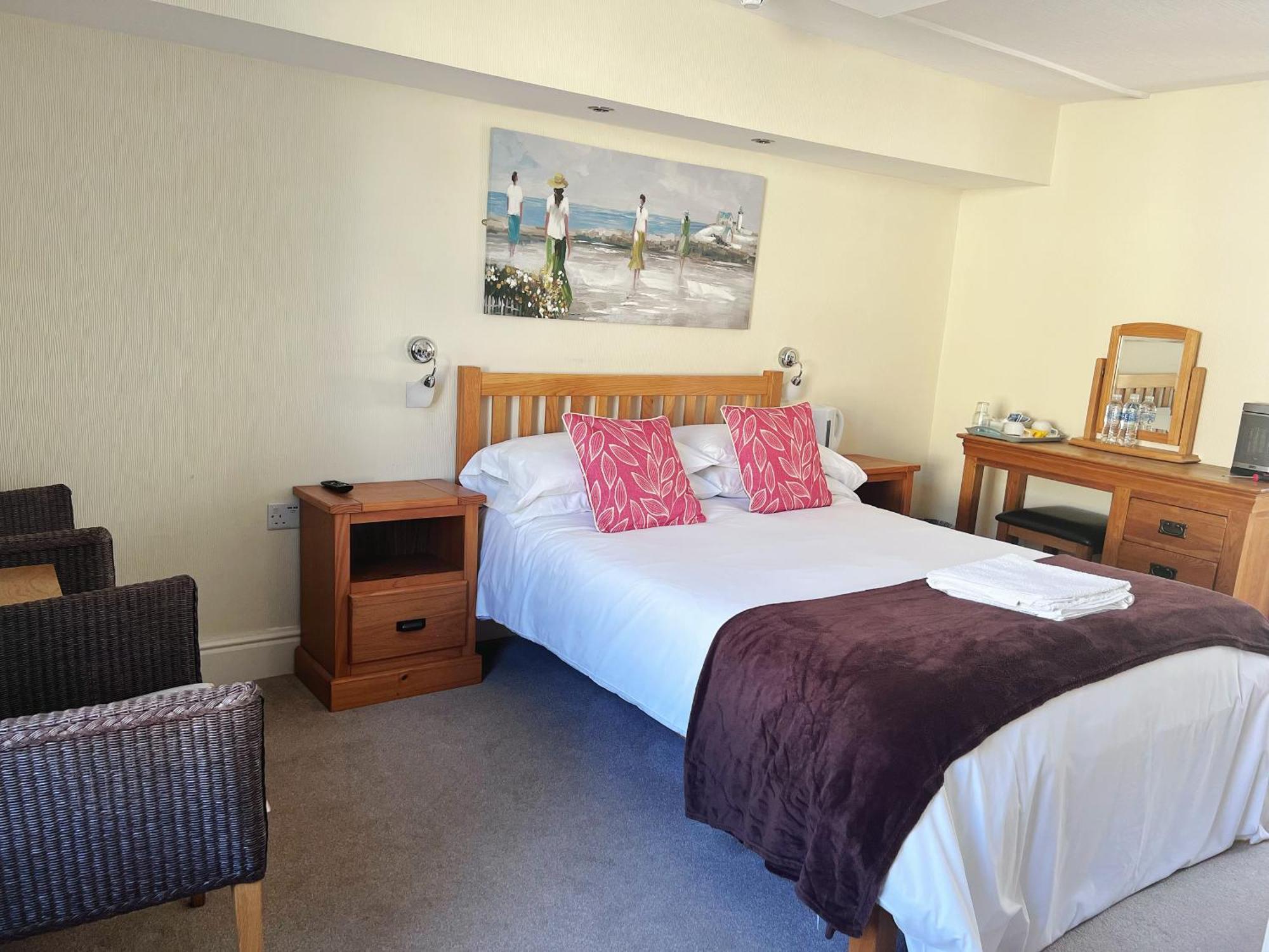 The Crown Hotel Corwen Εξωτερικό φωτογραφία