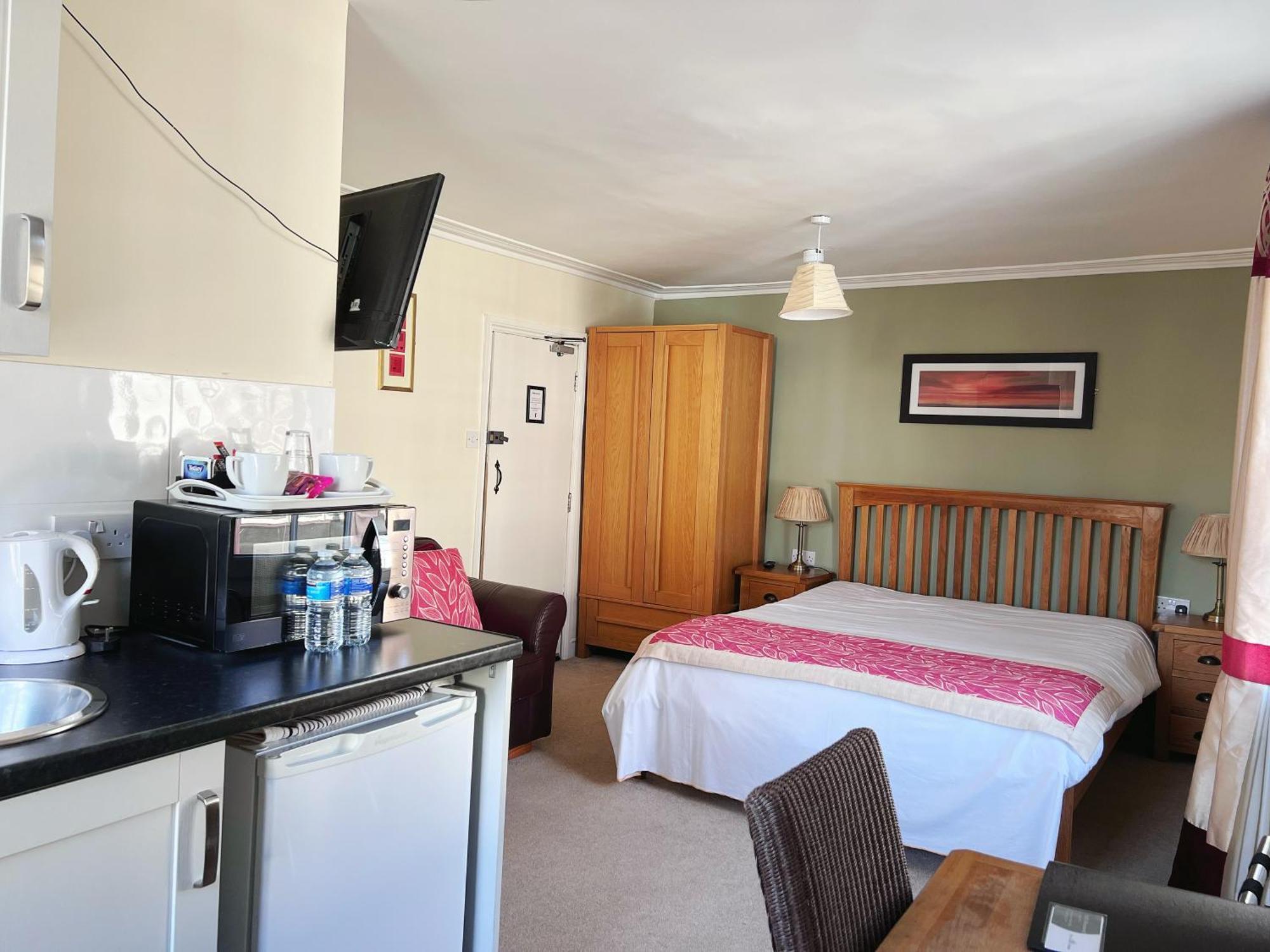 The Crown Hotel Corwen Εξωτερικό φωτογραφία